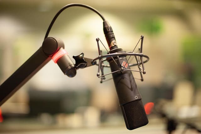 Great Moments in WFMU History: Memories and Legends
